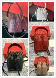 Picture of Valentino Handbags _SKUfw126771775fw